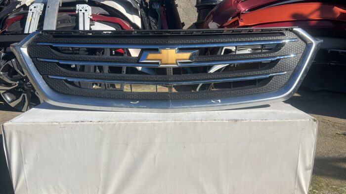MASCARA CHEVROLET CAPTIVA (19-24)