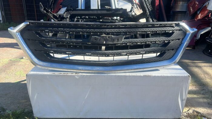 MASCARA CHEVROLET CAPTIVA (19-24)
