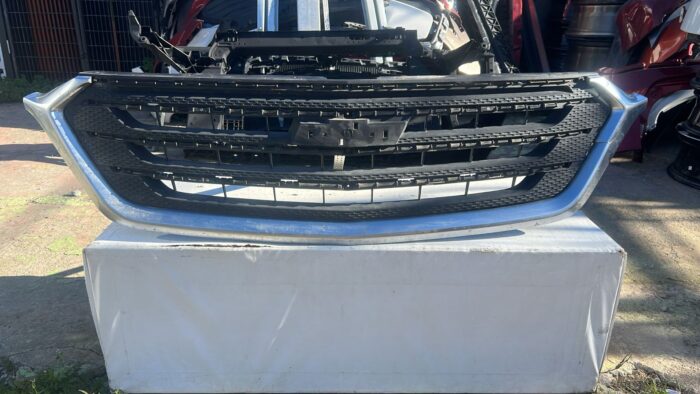 MASCARA CHEVROLET CAPTIVA (19-24) - Imagen 2