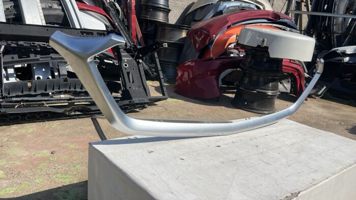 MOLDURA MASCARA CHEVROLET CAPTIVA (19-23) - Imagen 2