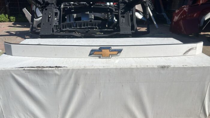 MASCARA CHEVROLET N300 (11-20)