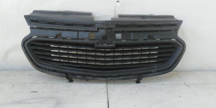 MASCARA CHEVROLET SAIL (16-22)