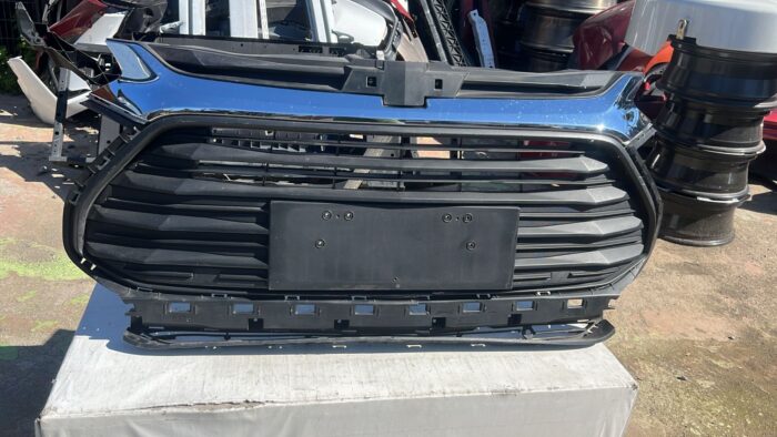 MASCARA CHEVROLET TRACKER (20-23) - Imagen 2