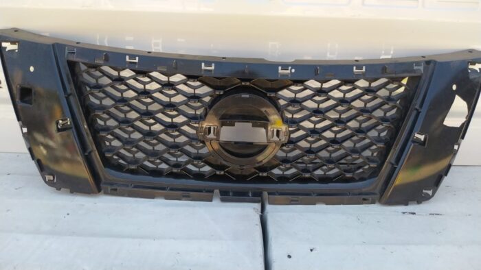 MASCARA NISSAN PATHFINDER (13-15)