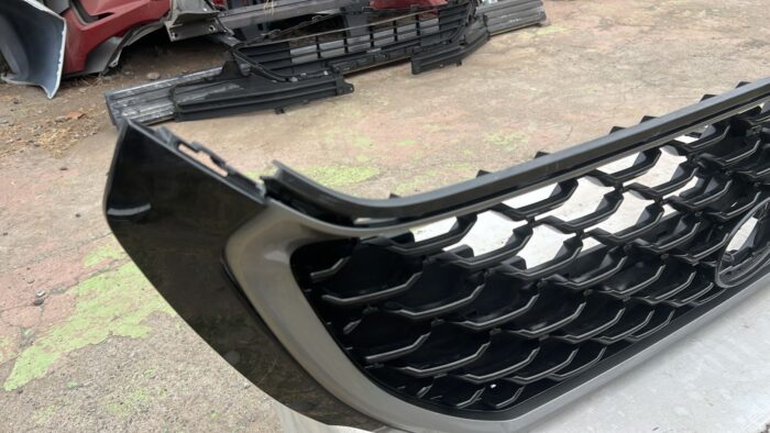 MASCARA TOYOTA COROLLA CROSS (22-23) - Imagen 4