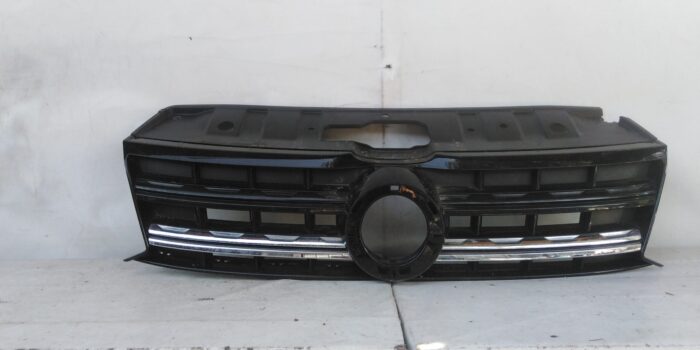MASCARA VOLKSWAGEN AMAROK (10-22)