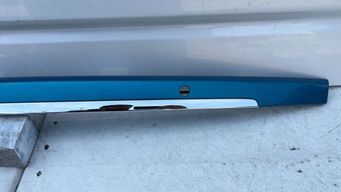 MOLDURA MALETA CHEVROLET SPARK SEDAN (18-21) - Imagen 4