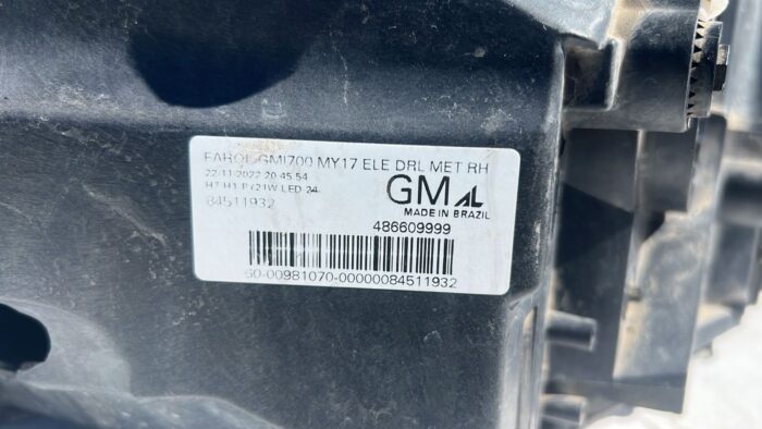 OPTICO DERECHO CHEVROLET COLORADO (18-23) - Imagen 6