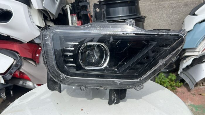 OPTICO IZQUIERDO CHEVROLET CAPTIVA (19-23)