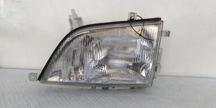 OPTICO IZQUIERDO TOYOTA DYNA (00-02)