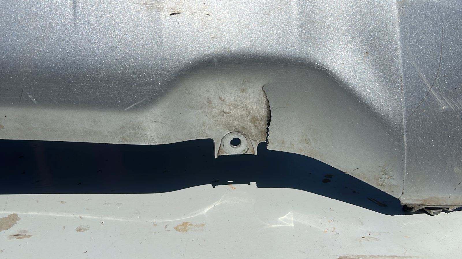 MOLDURA PARACHOQUE DELANTERO CHEVROLET COLORADO (21-23) - Image 6