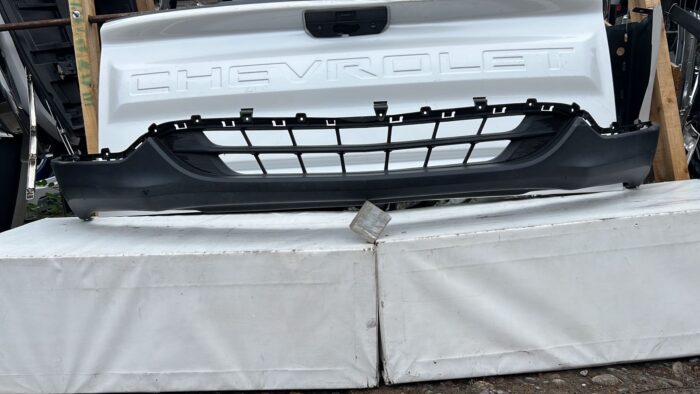SPOILER PARACHOQUE DELANTERO CHEVROLET EQUINOX (18-21)