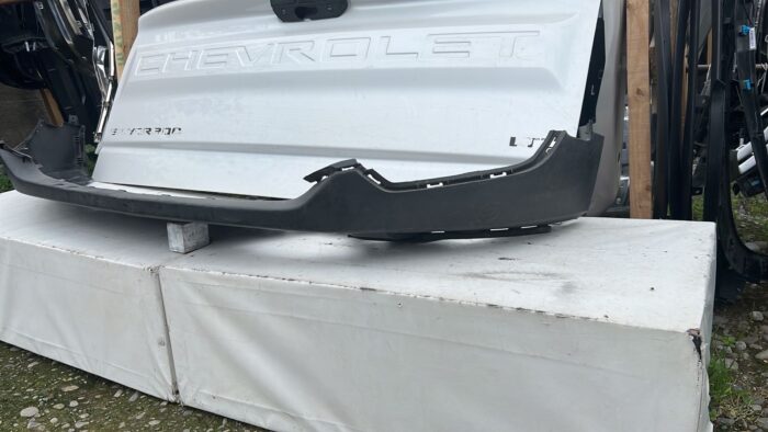 SPOILER PARACHOQUE DELANTERO CHEVROLET TRACKER (21-23) - Imagen 3