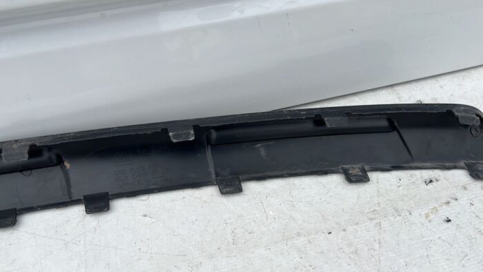 MOLDURA SPOILER PARACHOQUE DELANTERO CHEVROLET TRACKER (14-16) - Imagen 6