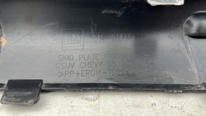 MOLDURA SPOILER PARACHOQUE DELANTERO CHEVROLET TRACKER (14-16) - Imagen 7