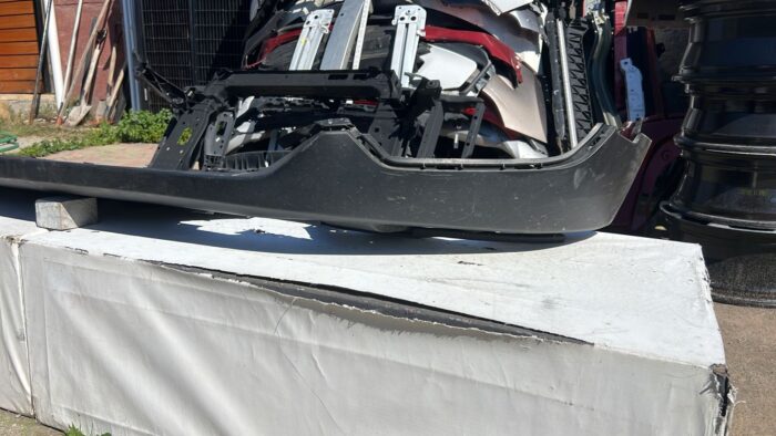 SPOILER PARACHOQUE DELANTERO CHEVROLET TRACKER (21-23) - Imagen 3