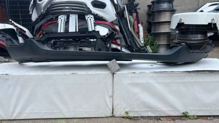 SPOILER PARACHOQUE DELANTERO CHEVROLET TRACKER (20-24)