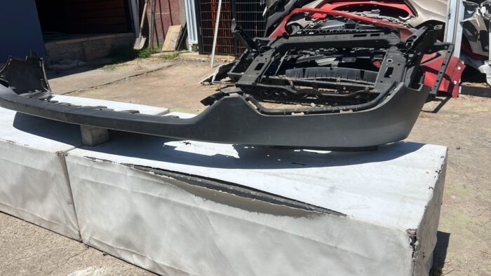 SPOILER PARACHOQUE DELANTERO CHEVROLET TRACKER (20-24) - Imagen 3