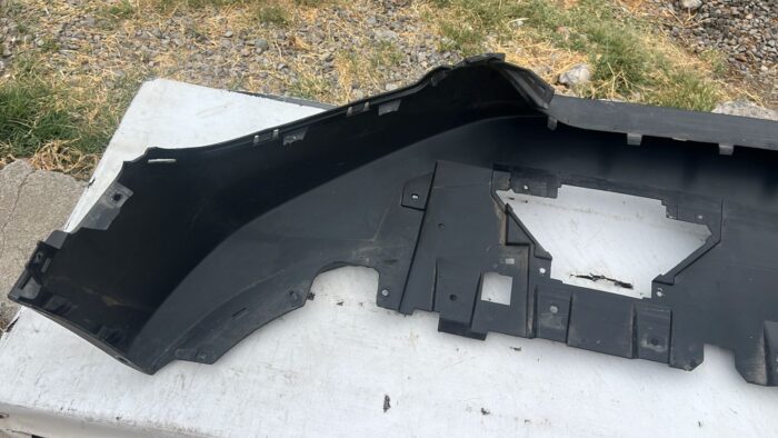 SPOILER PARACHOQUE DELANTERO CHEVROLET TRACKER (20-24) - Imagen 5