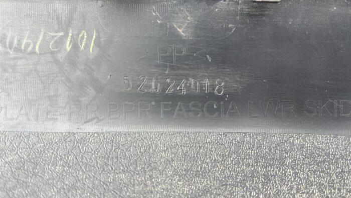 PARACHOQUE DELANTERO CHEVROLET TRAILBLAZER (12-17) - Imagen 5