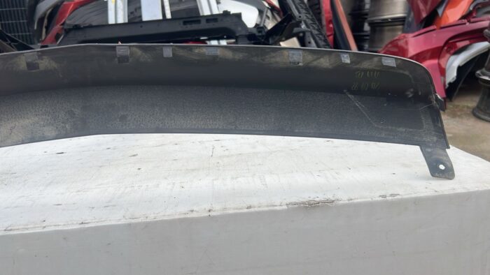MOLDURA PARACHOQUE DELANTERO CHEVROLET TRAILBLAZER (12-17) - Imagen 5
