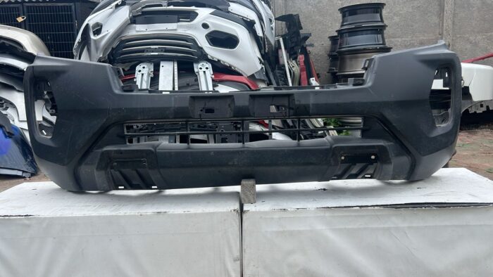 PARACHOQUE DELANTERO NISSAN NAVARA (21-23)