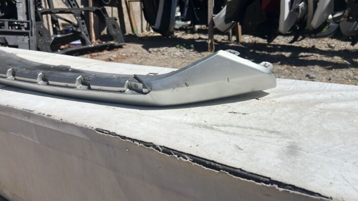 MOLDURA PARACHOQUE DELANTERO NISSAN XTRAIL (18-20) - Imagen 3