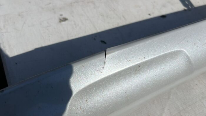 MOLDURA SPOILER PARACHOQUE DELANTERO TOYOTA COROLLA CROSS (21-23) - Imagen 3