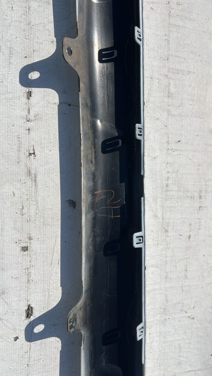 MOLDURA SPOILER PARACHOQUE DELANTERO TOYOTA COROLLA CROSS (21-23) - Imagen 6