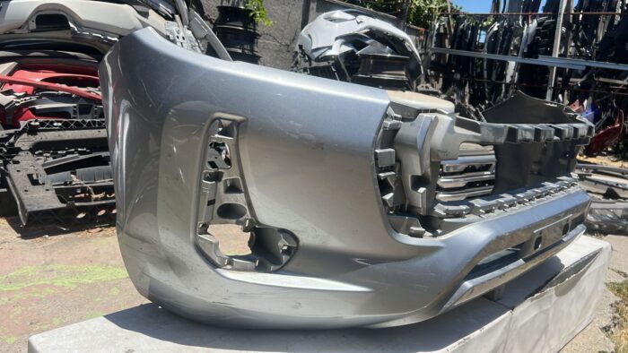 PARACHOQUE DELANTERO TOYOTA HILUX (21-24) - Imagen 2