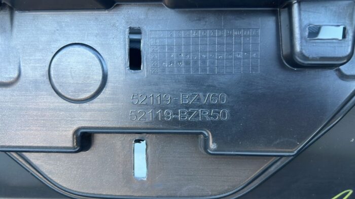PARACHOQUE DELANTERO TOYOTA RAIZE (22-23) - Imagen 10