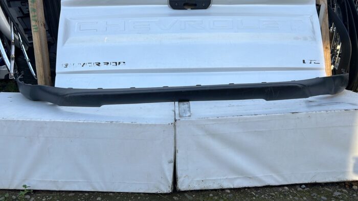 SPOILER PARACHOQUE DELANTERO TOYOTA RAV4 (19-22)