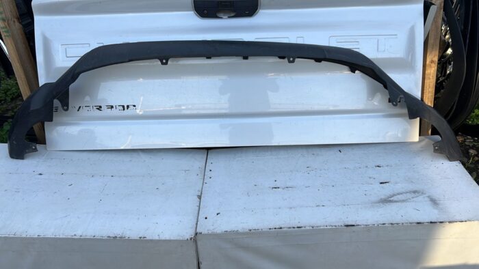 SPOILER PARACHOQUE DELANTERO TOYOTA RAV4 (19-22) - Imagen 4