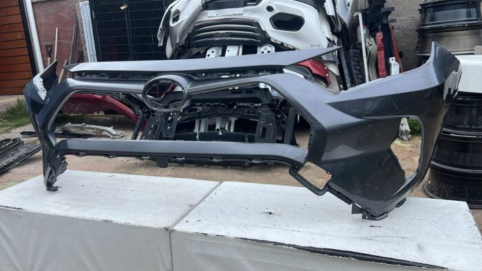 PARACHOQUE DELANTERO TOYOTA RAV4 (19-22) - Imagen 3