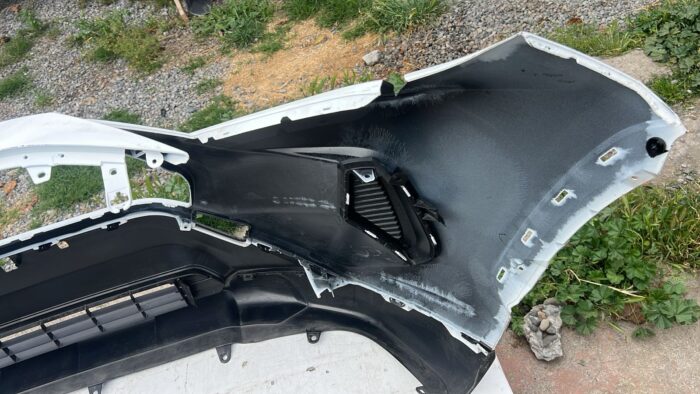 PARACHOQUE DELANTERO TOYOTA RAV4 (19-22) - Imagen 7