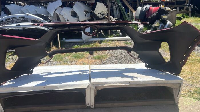 PARACHOQUE DELANTERO TOYOTA RAV4 (19-22) - Imagen 5