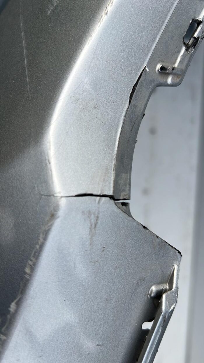 PARACHOQUE DELANTERO TOYOTA YARIS SEDAN YARIS SPORT (18-20) - Imagen 5