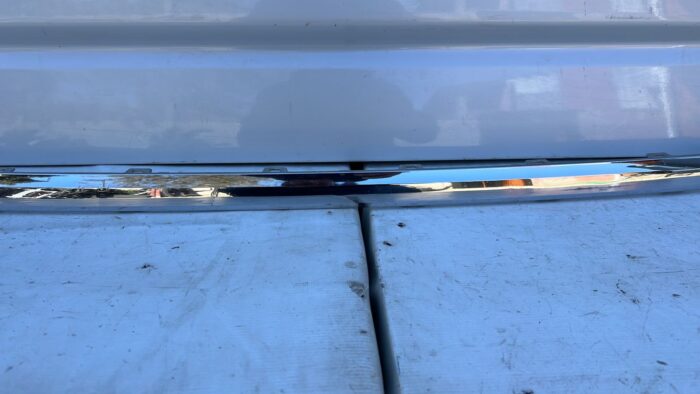 BISEL PARACHOQUE DELANTERO VOLKSWAGEN TOUAREG (15-18) - Imagen 3
