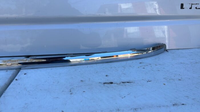 BISEL PARACHOQUE DELANTERO VOLKSWAGEN TOUAREG (15-18) - Imagen 4
