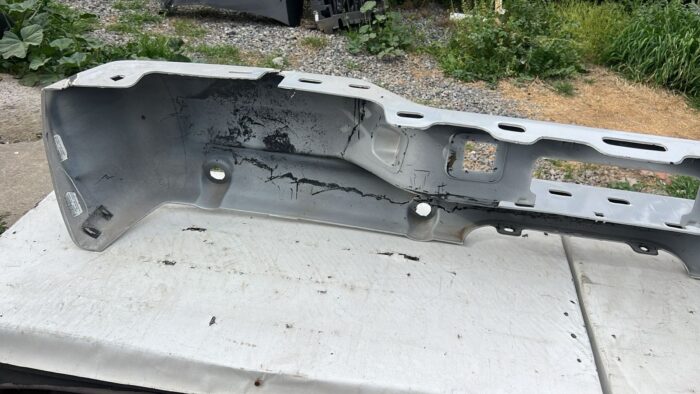 PARACHOQUE TRASERO CHEVROLET AVALANCHE (07-13) - Imagen 6