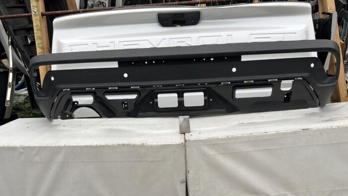 SPOILER PARACHOQUE TRASERO CHEVROLET CAPTIVA (19-22)