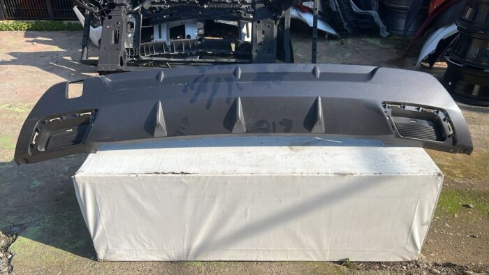 MOLDURA SPOILER PARACHOQUE TRASERO CHEVROLET CAPTIVA (19-23)