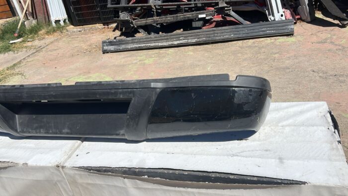 PARACHOQUE TRASERO CHEVROLET DMAX (15-20) - Imagen 5