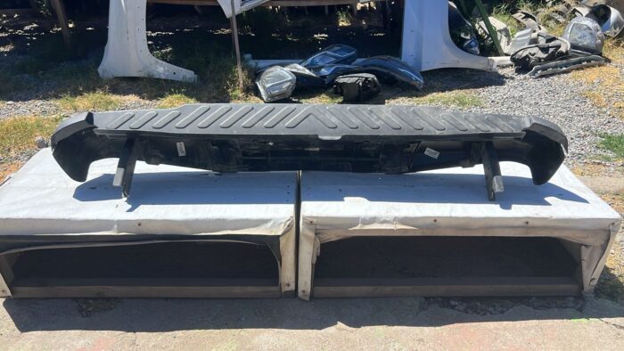 PARACHOQUE TRASERO CHEVROLET DMAX (15-20) - Imagen 6
