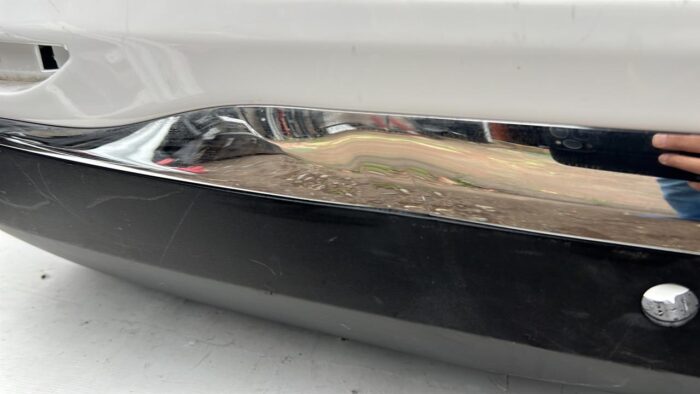 PARACHOQUE TRASERO CHEVROLET EQUINOX (18-21) - Imagen 4