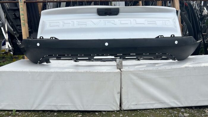 SPOILER PARACHOQUE TRASERO CHEVROLET GROOVE (20-23)
