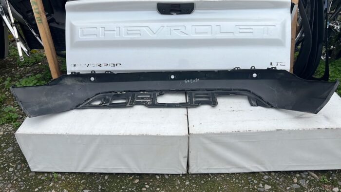 SPOILER PARACHOQUE TRASERO CHEVROLET GROOVE (20-23) - Imagen 4
