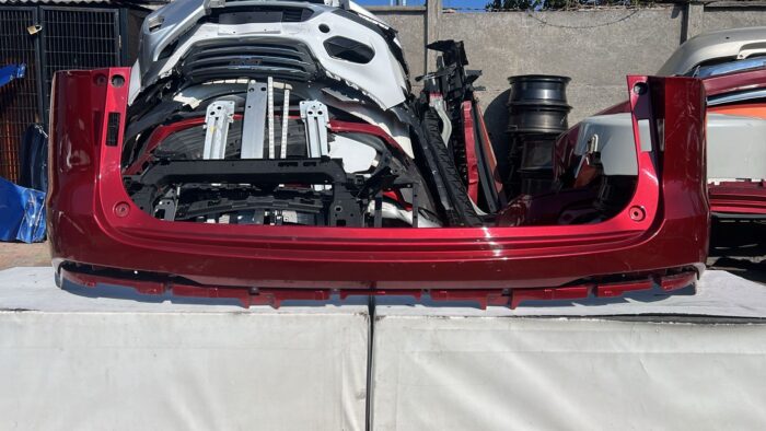 PARACHOQUE TRASERO CHEVROLET GROOVE (20-23)