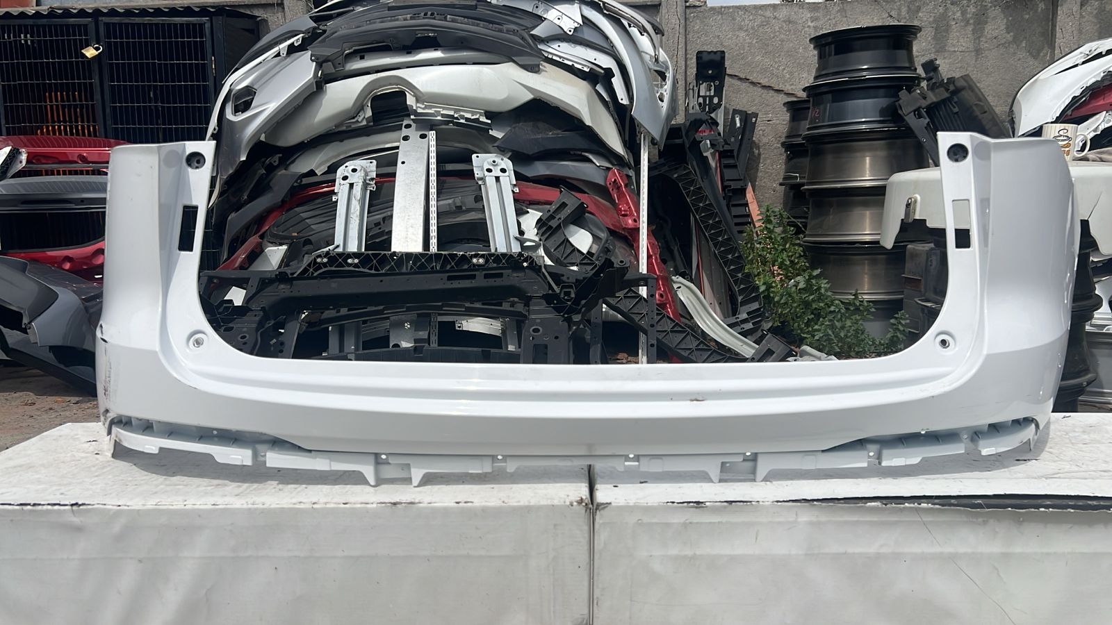 PARACHOQUE TRASERO CHEVROLET GROOVE (20-23)