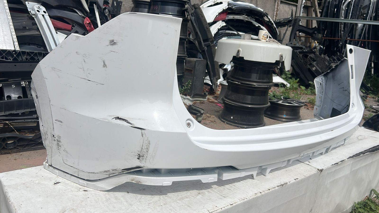 PARACHOQUE TRASERO CHEVROLET GROOVE (20-23) - Image 2